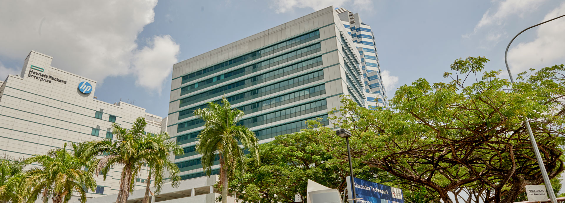 UE BIZHUB WEST